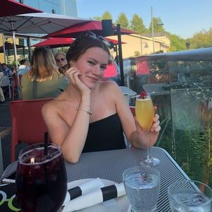 Meet your Posher, Mariah